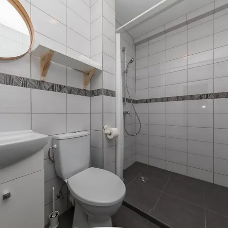 Liepu Apartamentai * Паланга