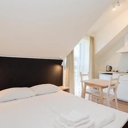 Liepu Apartamentai * Palanga