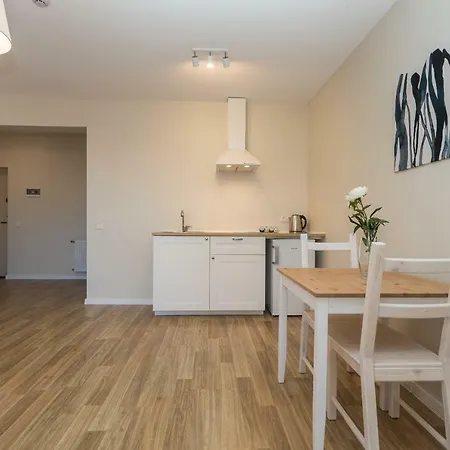 Liepu Apartamentai Lägenhet Palanga